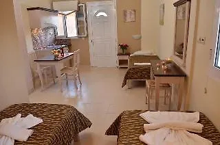 Ξενοδοχείο Kastro 3*